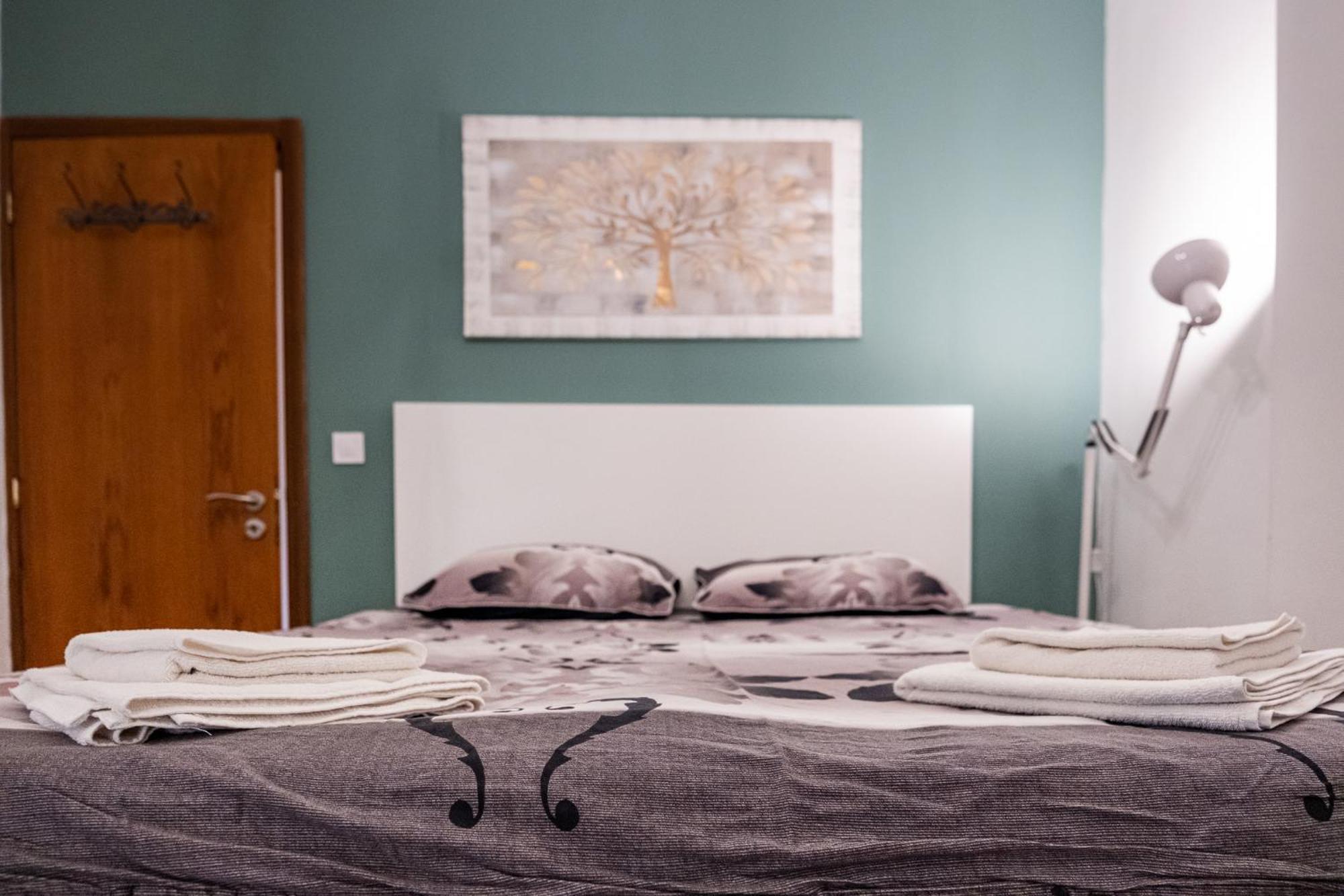Roman Thermae 2Bdrm Sunny Apartment Варна Экстерьер фото