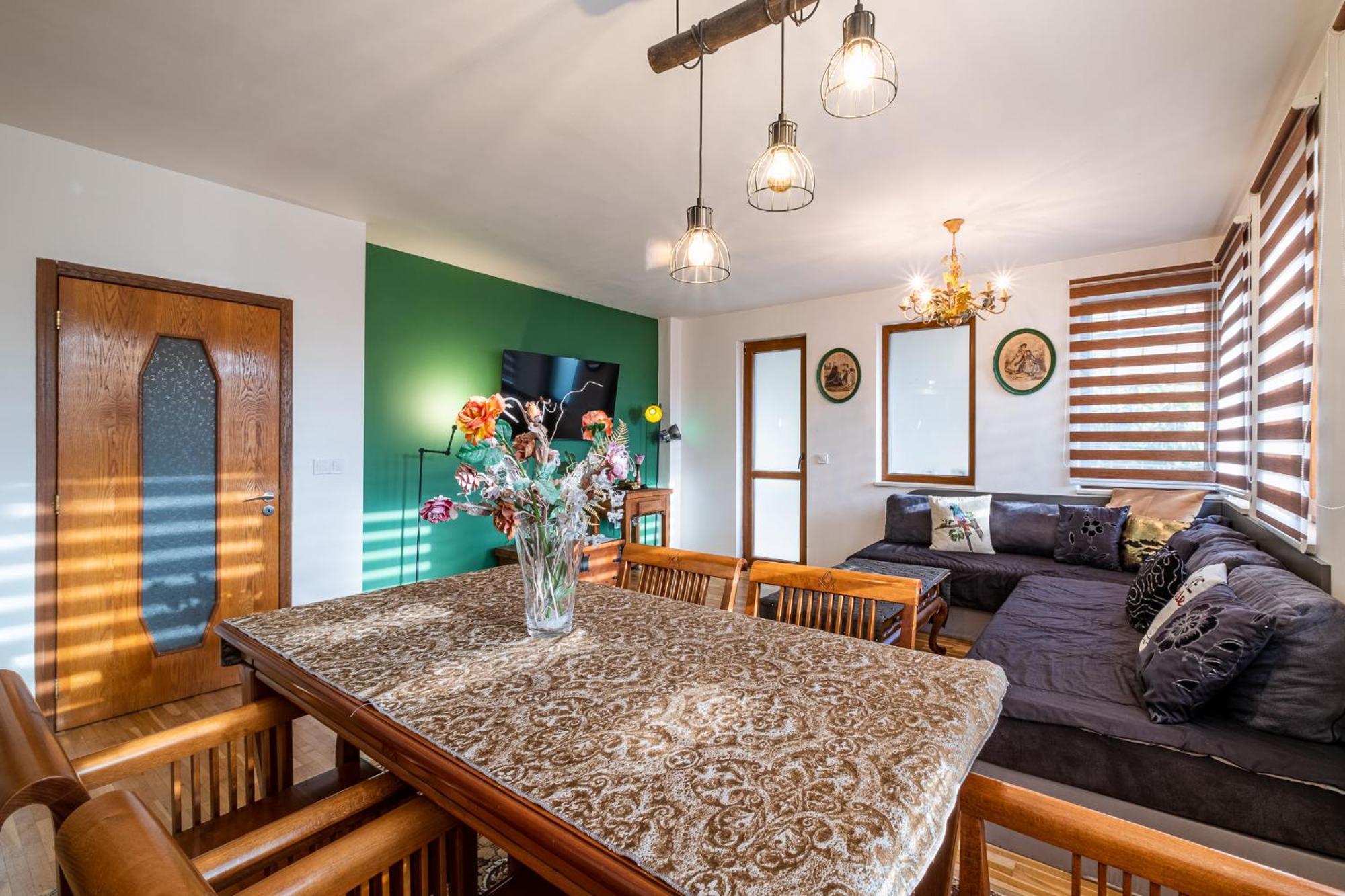 Roman Thermae 2Bdrm Sunny Apartment Варна Экстерьер фото