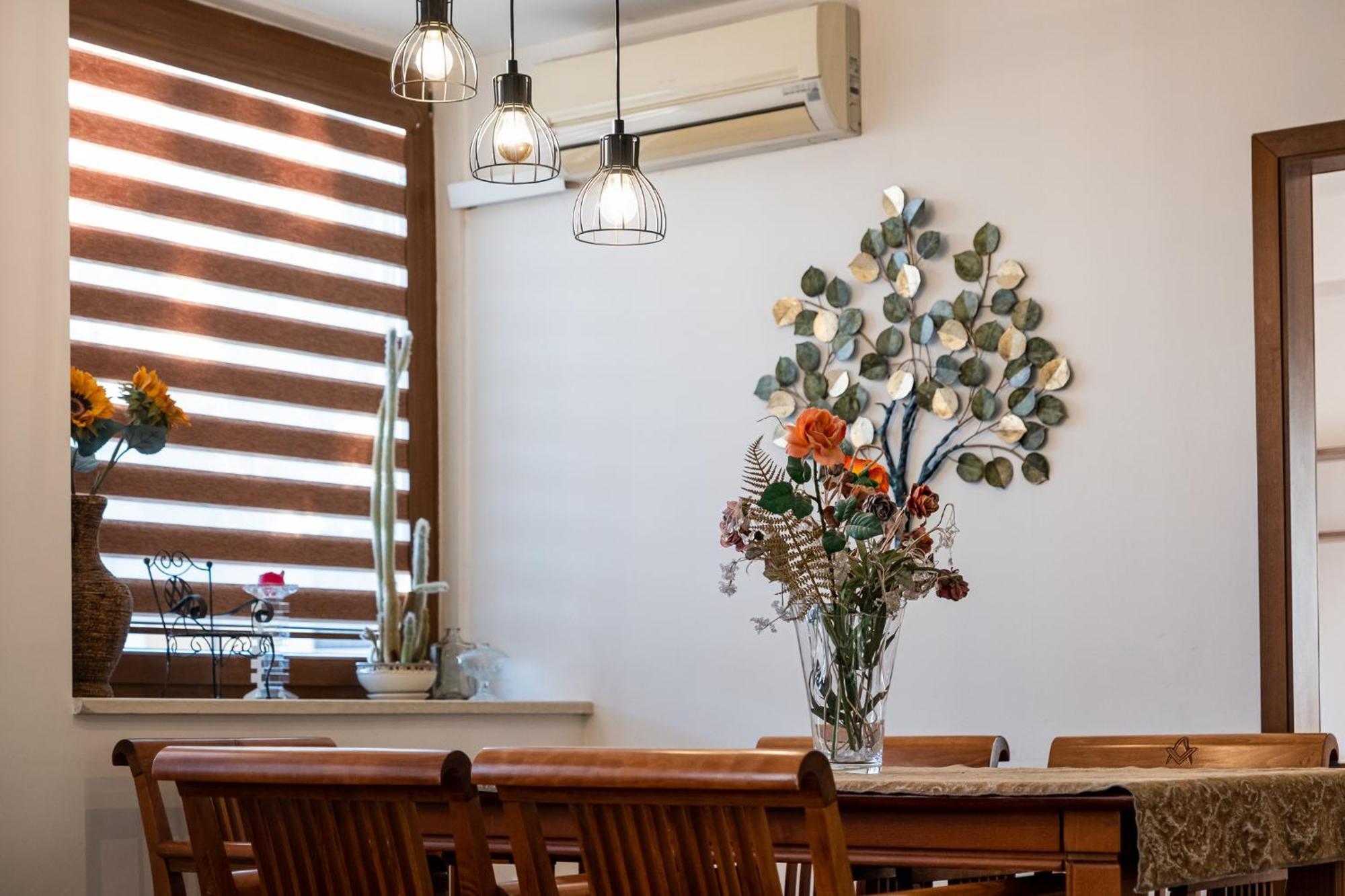 Roman Thermae 2Bdrm Sunny Apartment Варна Экстерьер фото